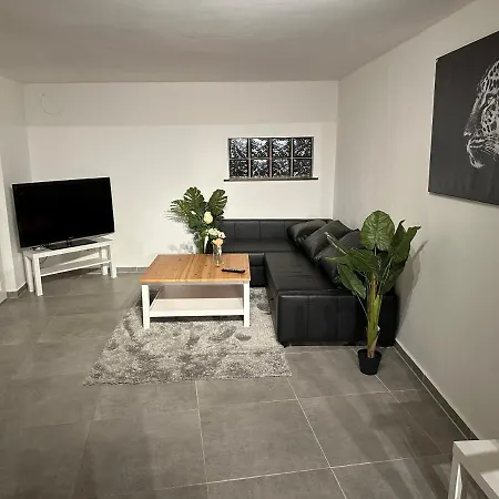 3-6 Personen Lejlighed Celle
